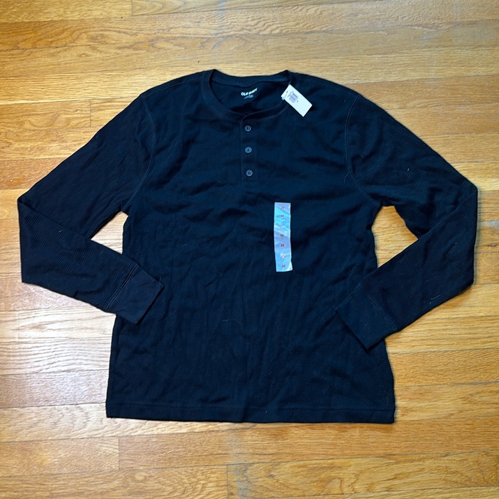 Old Navy T-shirt